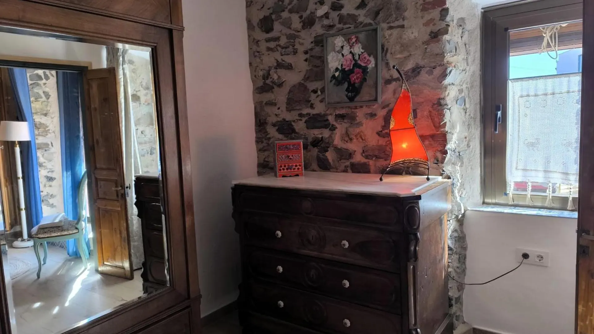 Ca La Lidia Garriguella Apartment